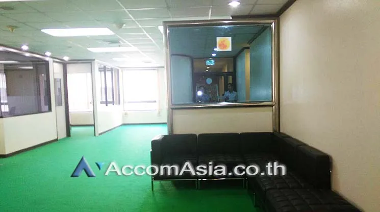 unit Office space For Rent in Phaholyothin, Bangkok  near MRT Chatuchak Park (AA14229)